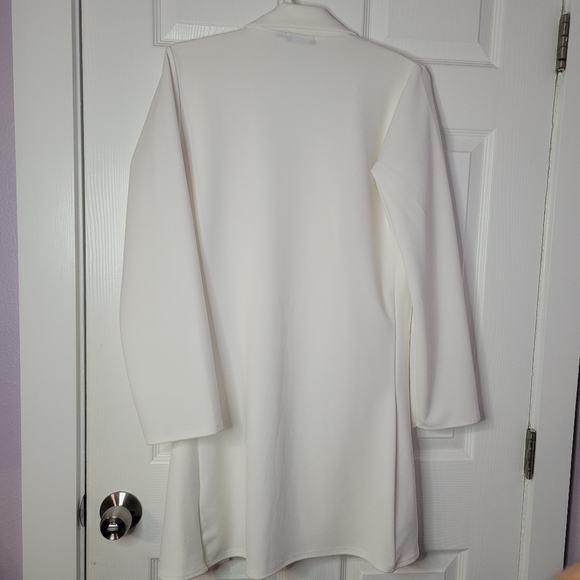 Pretty Little Thing Tall Cream Oversized Relaxed Blazer Size 12 - Picture 7 of 9